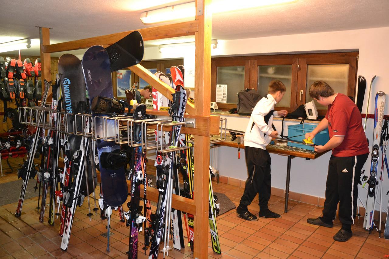 Jugendpension Muellauerhof Saalbach-Hinterglemm Exteriör bild